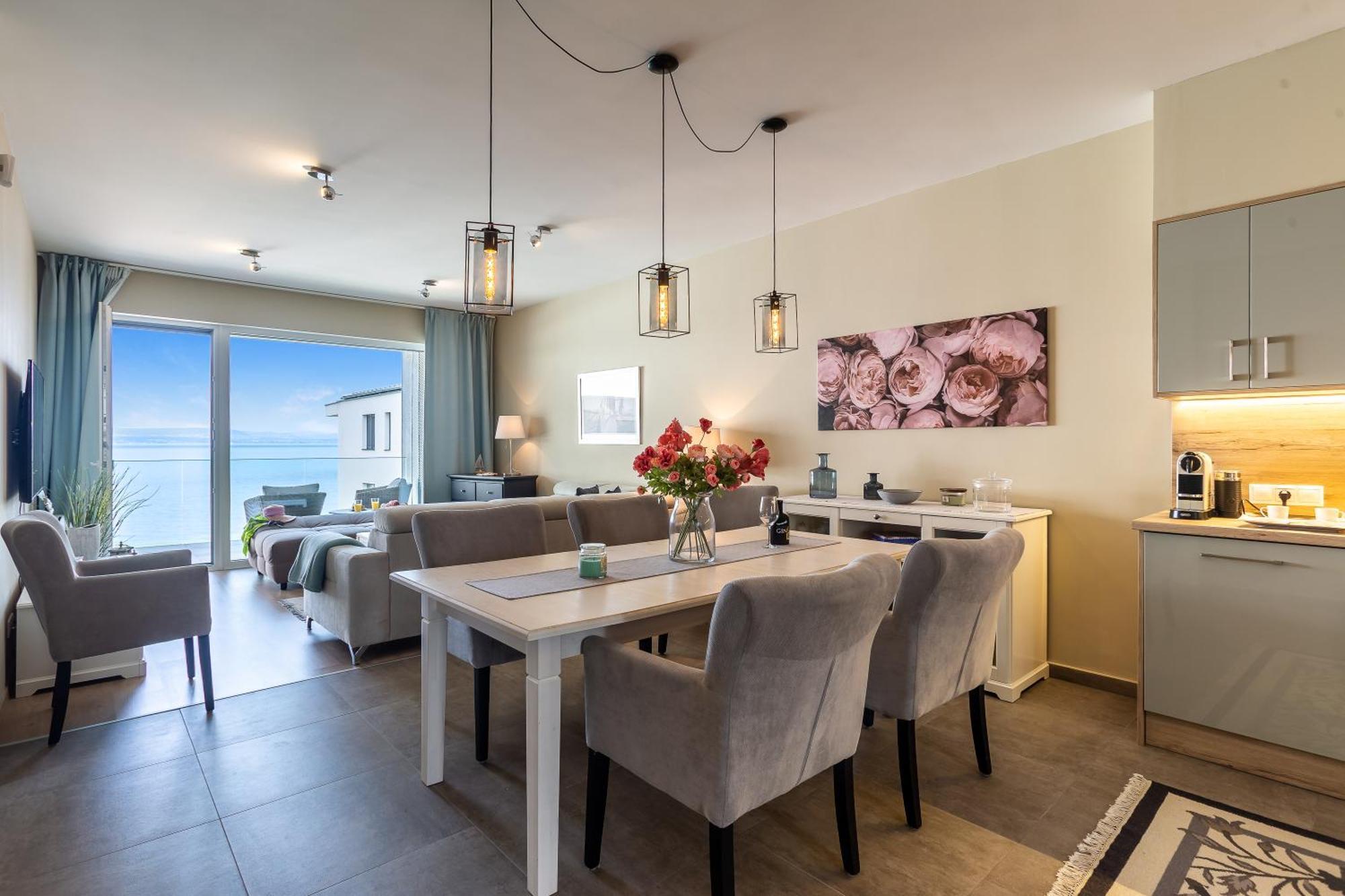 Lake Side Luxury Steps To The Lake Lela - Happy Rentals Balatonlelle Exteriér fotografie