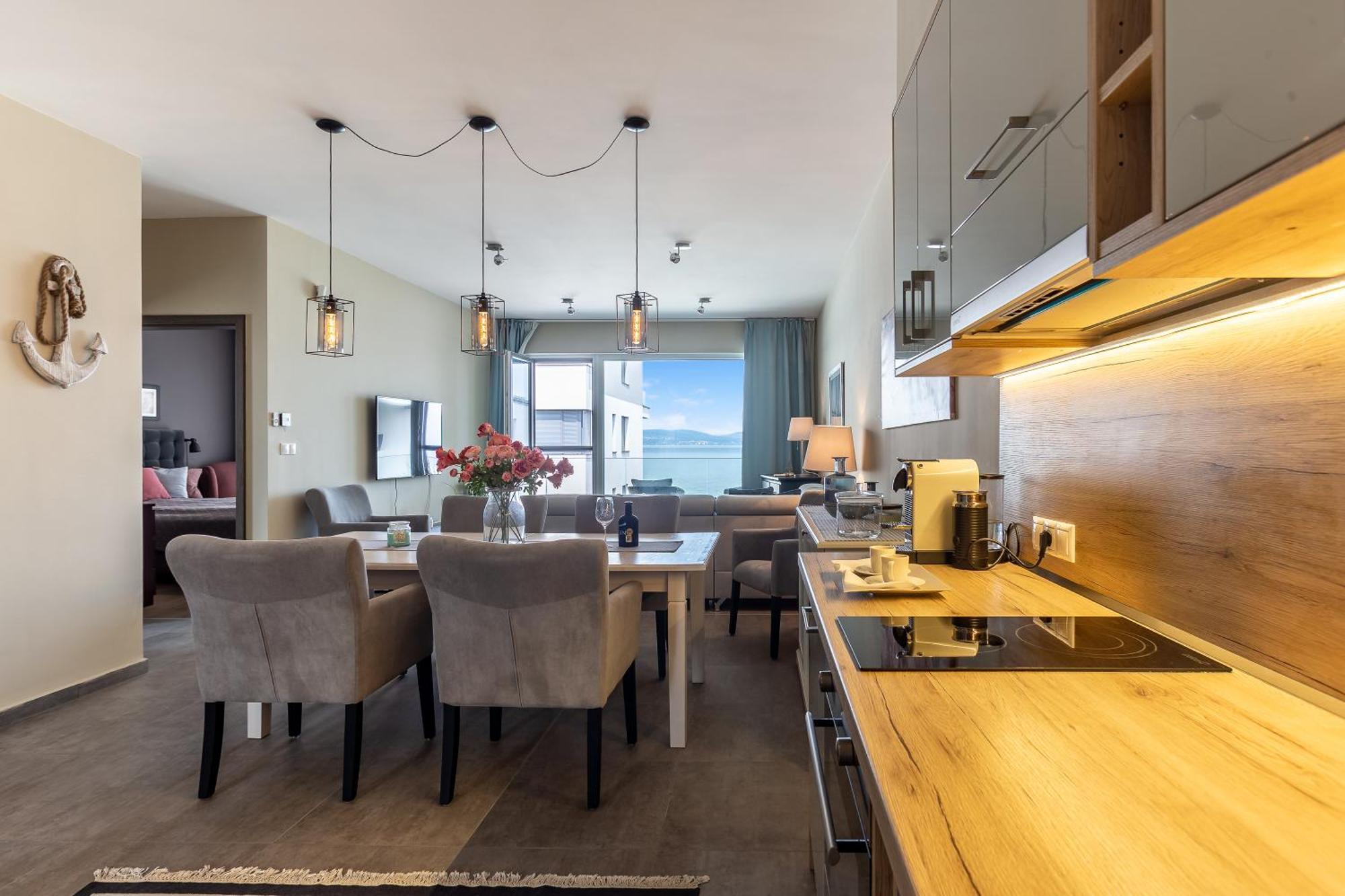 Lake Side Luxury Steps To The Lake Lela - Happy Rentals Balatonlelle Exteriér fotografie
